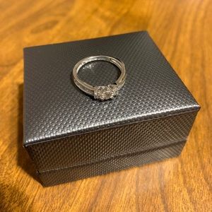 10k white gold 3 stone ring with baguettes